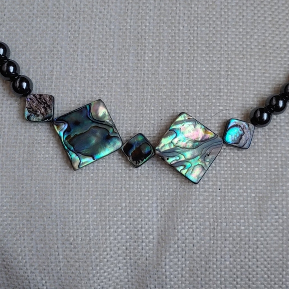 Beautiful Abalone and Hematite Bead Necklace - Picture 2 of 3